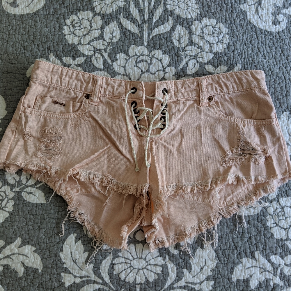 BILLABONG Light Pink Shorts